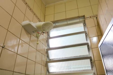 Casa para alugar com 45m², 1 quarto e 1 vaga Casa para alugar com 45m², 1 quarto e 1 vagaBanheiro