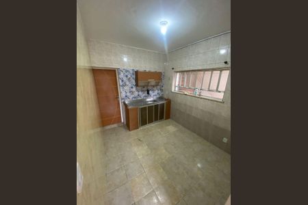 Cozinha de casa para alugar com 1 quarto, 45m² em Quintino Bocaiúva, Rio de Janeiro