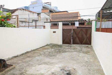 Garagem de casa para alugar com 1 quarto, 45m² em Quintino Bocaiúva, Rio de Janeiro