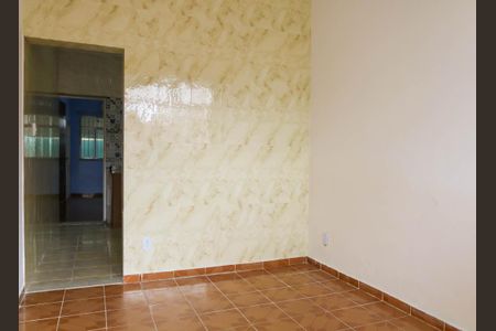Sala de casa para alugar com 1 quarto, 45m² em Quintino Bocaiúva, Rio de Janeiro
