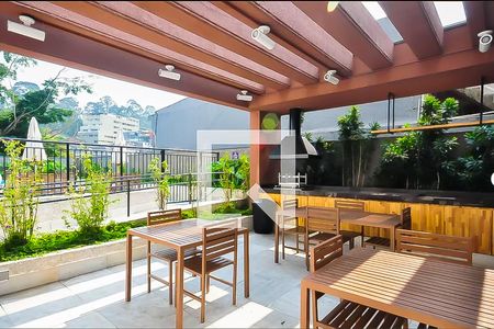 Apartamento para alugar com 41m², 2 quartos e sem vaga Apartamento para alugar com 41m², 2 quartos e sem vagaÁrea comum - Salão de festas