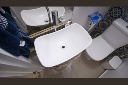Casa de condomínio à venda com 56m², 2 quartos e 1 vagaLavabo