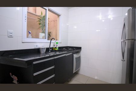 Casa de condomínio à venda com 56m², 2 quartos e 1 vagaCozinha