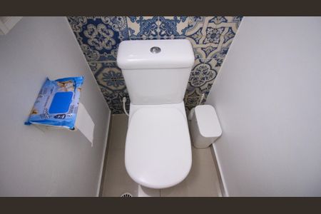 Casa de condomínio à venda com 56m², 2 quartos e 1 vagaLavabo