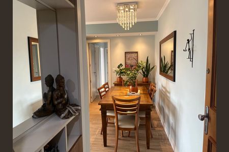 Apartamento à venda com 83m², 3 quartos e 1 vaga Apartamento à venda com 83m², 3 quartos e 1 vagaSala