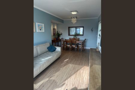 Apartamento à venda com 83m², 3 quartos e 1 vaga Apartamento à venda com 83m², 3 quartos e 1 vagaSala
