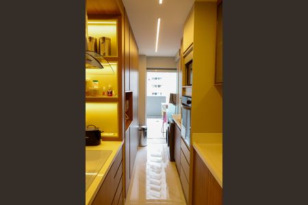 Apartamento para alugar com 95m², 2 quartos e 1 vaga Apartamento para alugar com 95m², 2 quartos e 1 vagaCozinha
