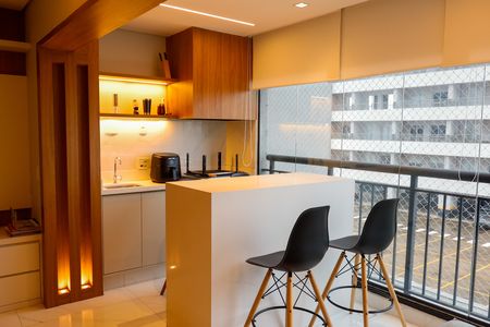 Apartamento para alugar com 95m², 2 quartos e 1 vaga Apartamento para alugar com 95m², 2 quartos e 1 vagaSacada