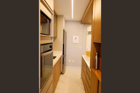 Apartamento para alugar com 95m², 2 quartos e 1 vaga Apartamento para alugar com 95m², 2 quartos e 1 vagaCozinha