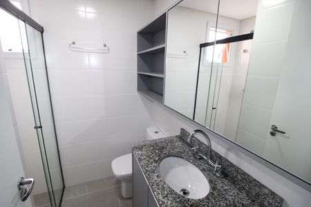 Apartamento para alugar com 60m², 2 quartos e 1 vagaQuarto 2 - Banheiro