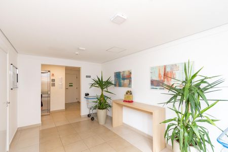 Apartamento à venda com 26m², 1 quarto e sem vaga Apartamento à venda com 26m², 1 quarto e sem vagaHall de Entrada