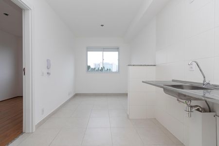 Sala/ Cozinha de apartamento à venda com 1 quarto, 26m² em Jardim Mirante, São Paulo