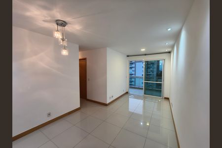 Apartamento para alugar com 3 quartos, 73m² em Barra Olímpica, Rio de Janeiro