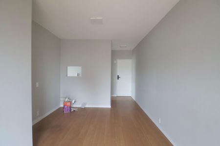Sala de apartamento para alugar com 2 quartos, 58m² em Jardim Tres Marias, Guarujá