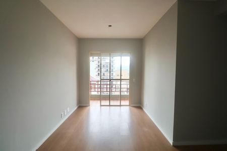 Sala de apartamento para alugar com 2 quartos, 58m² em Jardim Tres Marias, Guarujá