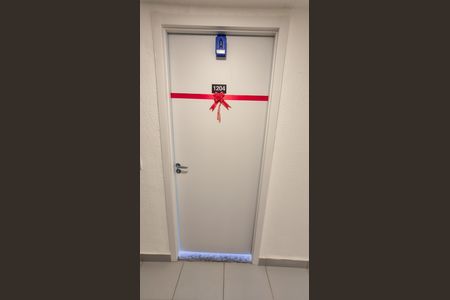 Apartamento para alugar com 44m², 2 quartos e sem vagaPorta entrada do apartamento 