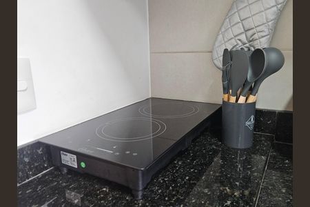 Cozinha de kitnet/studio para alugar com 1 quarto, 22m² em Barra, Salvador