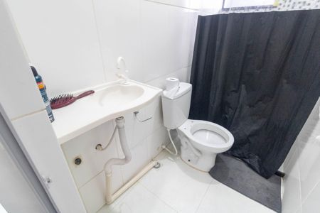 Casa para alugar com 45m², 1 quarto e sem vaga Casa para alugar com 45m², 1 quarto e sem vagaBanheiro