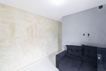Casa para alugar com 45m², 1 quarto e sem vaga Casa para alugar com 45m², 1 quarto e sem vagaSala