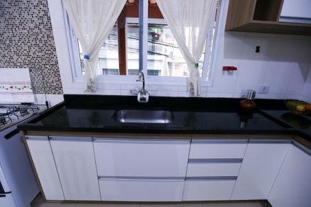 Casa para alugar com 122m², 2 quartos e 1 vaga Casa para alugar com 122m², 2 quartos e 1 vagaCozinha