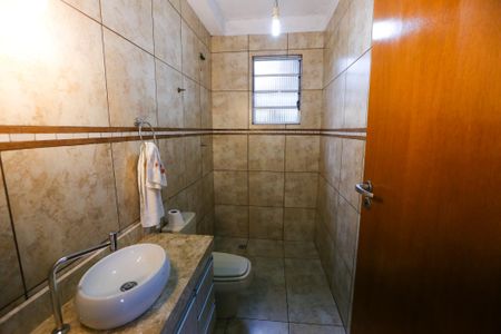 Casa para alugar com 122m², 2 quartos e 1 vaga Casa para alugar com 122m², 2 quartos e 1 vagaBanheiro da Suíte