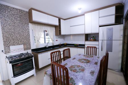 Casa para alugar com 122m², 2 quartos e 1 vaga Casa para alugar com 122m², 2 quartos e 1 vagaCozinha