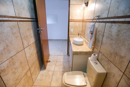 Casa para alugar com 122m², 2 quartos e 1 vaga Casa para alugar com 122m², 2 quartos e 1 vagaBanheiro da Suíte