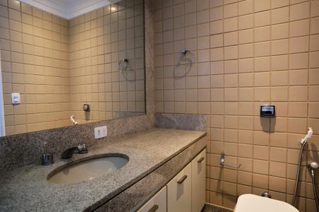 Apartamento para alugar com 150m², 4 quartos e 2 vagasBanheiro