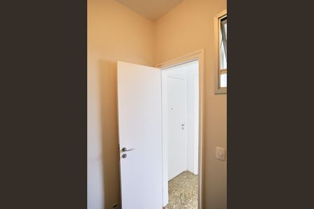 Apartamento para alugar com 150m², 4 quartos e 2 vagasQuarto de Serviço