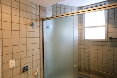 Apartamento para alugar com 150m², 4 quartos e 2 vagasBanheiro da Suíte