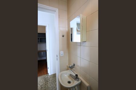 Apartamento para alugar com 150m², 4 quartos e 2 vagasBanheiro de serviço