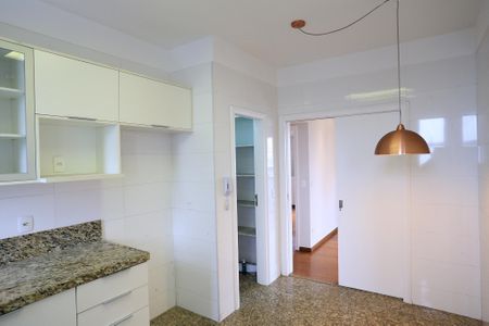 Apartamento para alugar com 150m², 4 quartos e 2 vagasCozinha