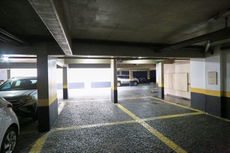 Apartamento para alugar com 150m², 4 quartos e 2 vagasGaragem