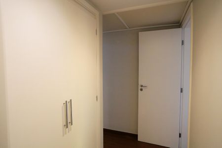 Apartamento para alugar com 150m², 4 quartos e 2 vagasCorredor