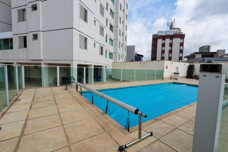 Apartamento para alugar com 95m², 4 quartos e 2 vagasÁrea comum - Piscina