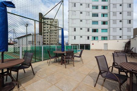 Apartamento para alugar com 95m², 4 quartos e 2 vagasÁrea comum - Piscina