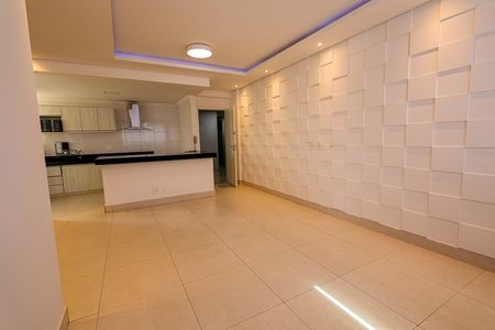 Sala de apartamento para alugar com 4 quartos, 95m² em Caiçara-adelaide, Belo Horizonte