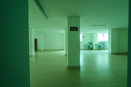 Apartamento para alugar com 95m², 4 quartos e 2 vagasÁrea comum - Salão de festas