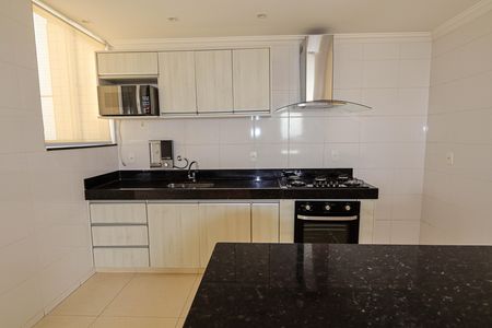 Apartamento para alugar com 95m², 4 quartos e 2 vagasCozinha