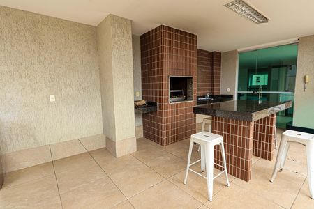 Apartamento para alugar com 95m², 4 quartos e 2 vagasÁrea comum - Churrasqueira