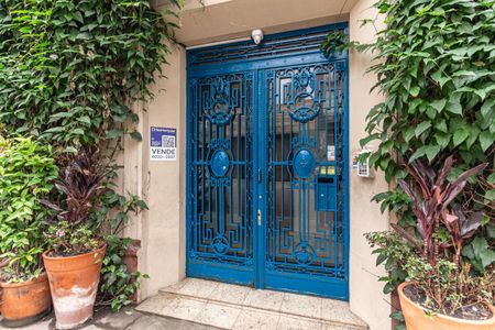 Apartamento à venda com 55m², 1 quarto e sem vaga Apartamento à venda com 55m², 1 quarto e sem vagaFachada - Plaquinha