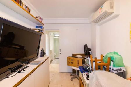 Apartamento à venda com 80m², 2 quartos e 1 vagaFoto 08