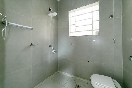 Casa para alugar com 1000m², 9 quartos e 10 vagas Casa para alugar com 1000m², 9 quartos e 10 vagasBanheiro