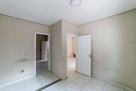 Casa para alugar com 1000m², 9 quartos e 10 vagas Casa para alugar com 1000m², 9 quartos e 10 vagasQuarto 1