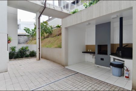 Apartamento à venda com 52m², 2 quartos e 1 vaga Apartamento à venda com 52m², 2 quartos e 1 vagaÁrea comum - Churrasqueira