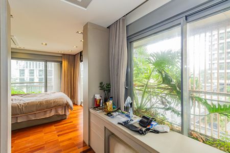 Apartamento para alugar com 167m², 3 quartos e 3 vagasCloset da suíte 1