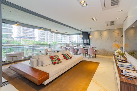 Sala de apartamento para alugar com 3 quartos, 167m² em Jardim das Acacias, São Paulo