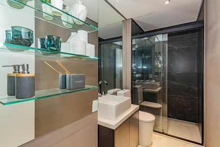 Apartamento para alugar com 167m², 3 quartos e 3 vagasBanheiro