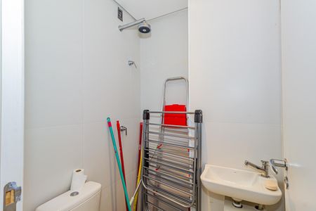 Apartamento para alugar com 167m², 3 quartos e 3 vagasBanheiro de serviço