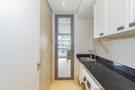 Apartamento para alugar com 167m², 3 quartos e 3 vagasÁrea de Serviço